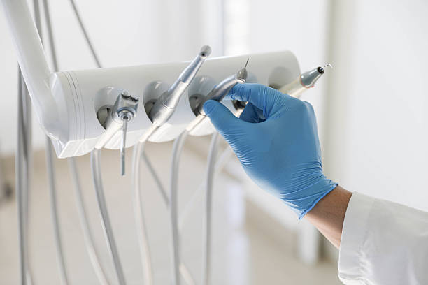Professional Tooth Extraction technician working in Camp Pendleton South, CA